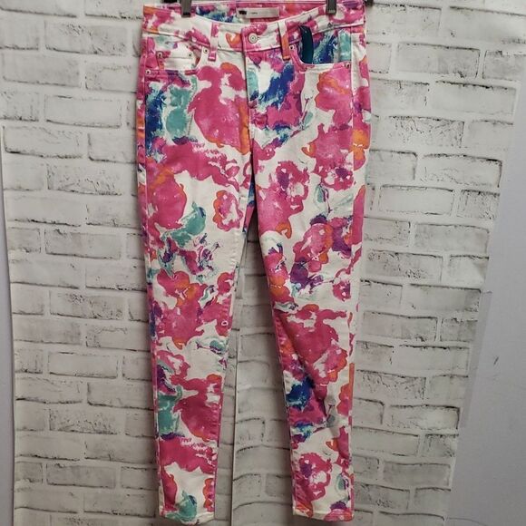 Levis jeans  - Picture 1 of 4